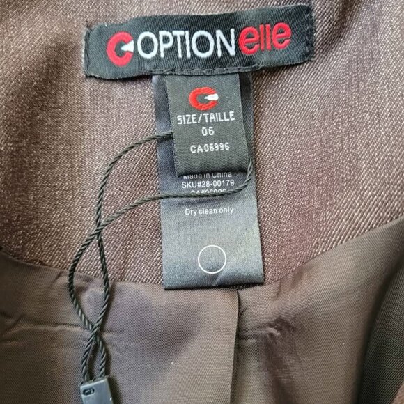 Option Elle Women's Blazer. Size 6 - Picture 3 of 3